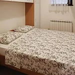 2 Bedroom In * 扎达尔
