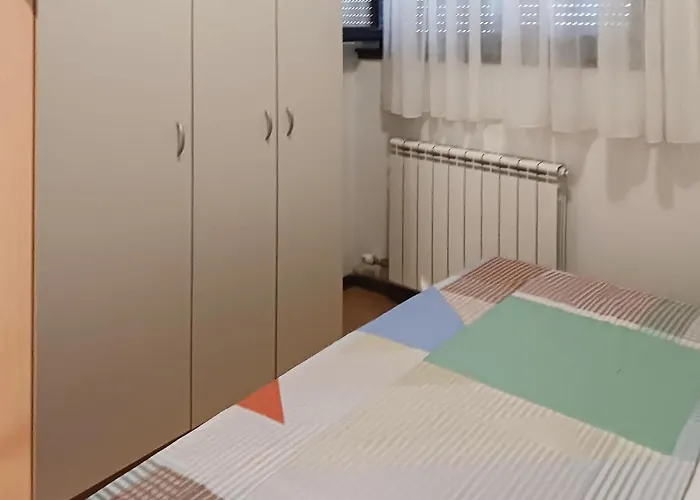 2 Bedroom Beautiful In *