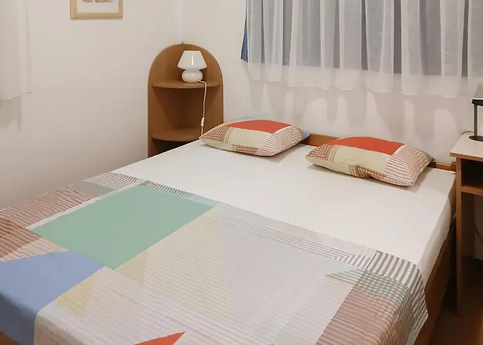 2 Bedroom Beautiful In Zadar